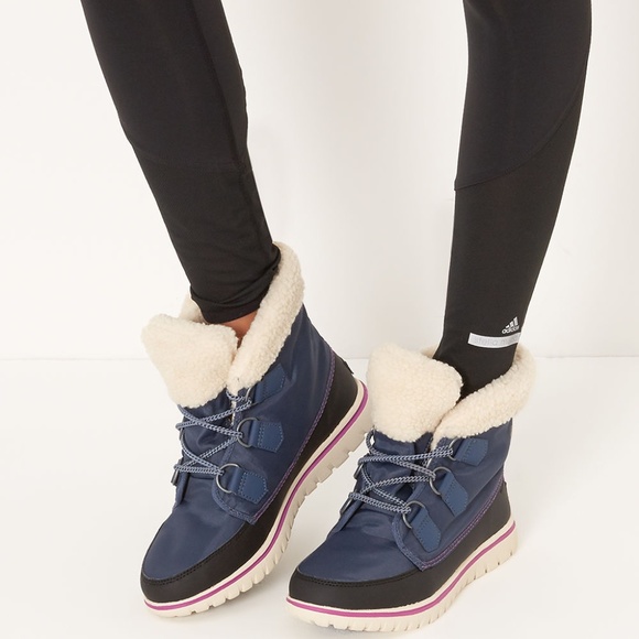 sorel women's cozy carnival booties